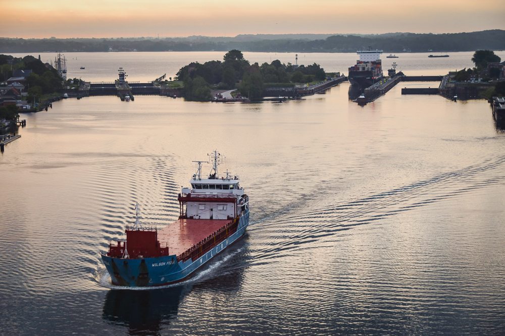 2020 Okt Spaziergang NOK 2 klein Spazierengehen