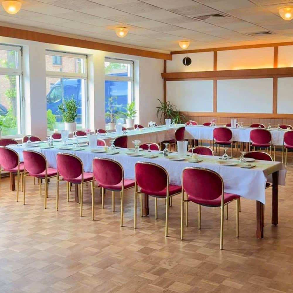 eja kiel restaurant partyraum mieten Raum mieten Kiel
